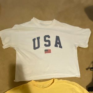 brandy melville usa t shirt